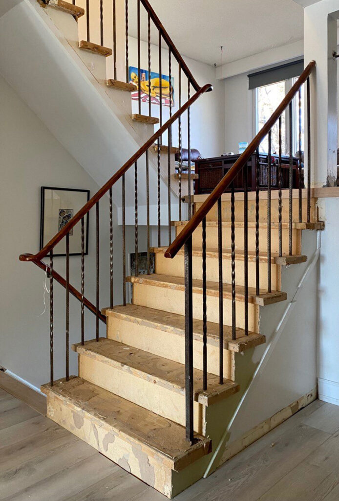 Staircase Before Refinishing